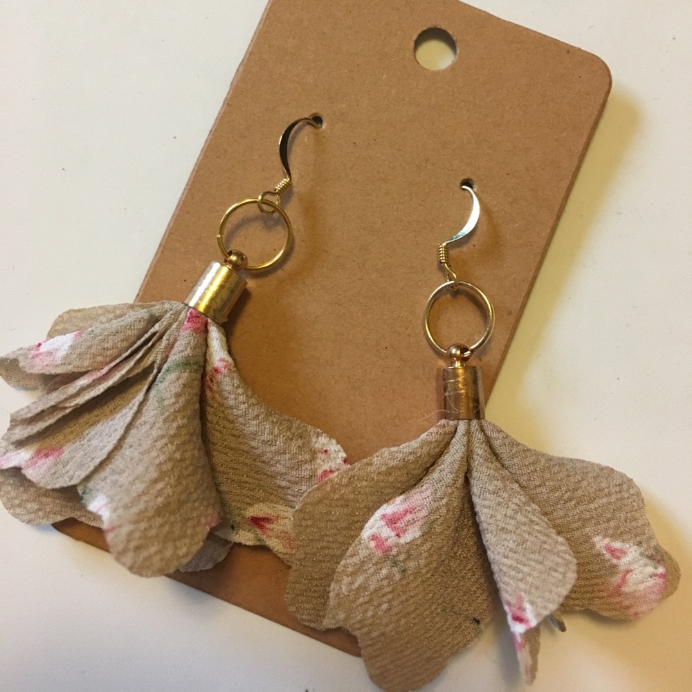 Beige Chiffon Floral Earrings.